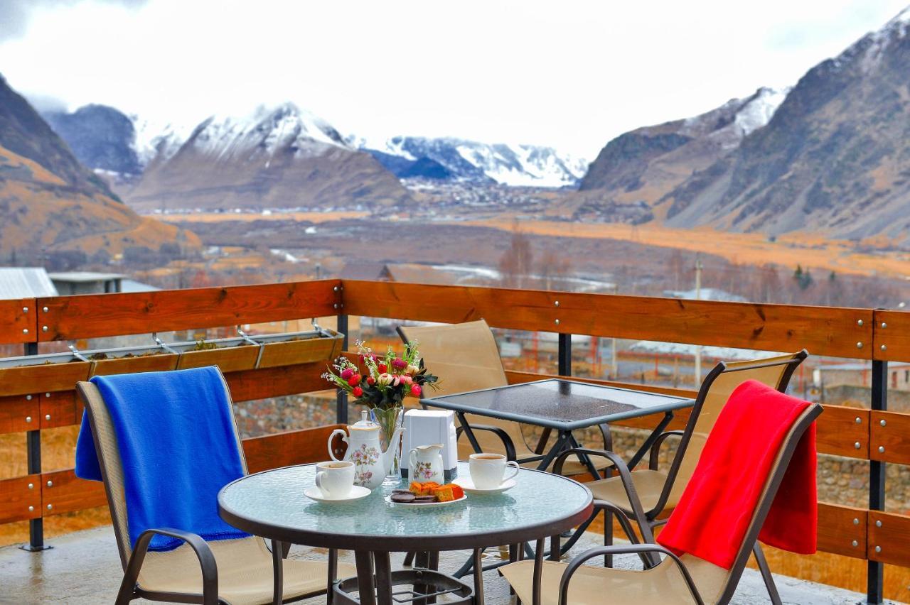 Sunshine Kazbegi Hotel Ngoại thất bức ảnh